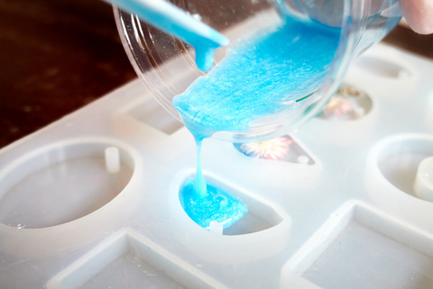what is the best resin to use for molds
